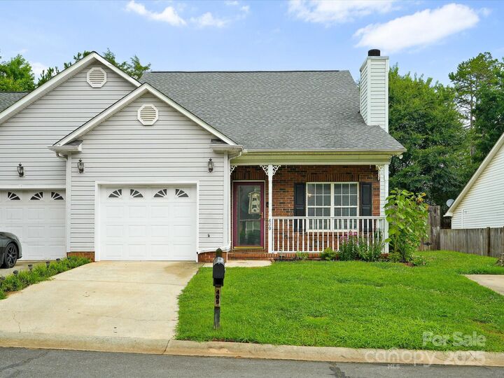 409 Danielle Way  Fort Mill SC 29715 photo