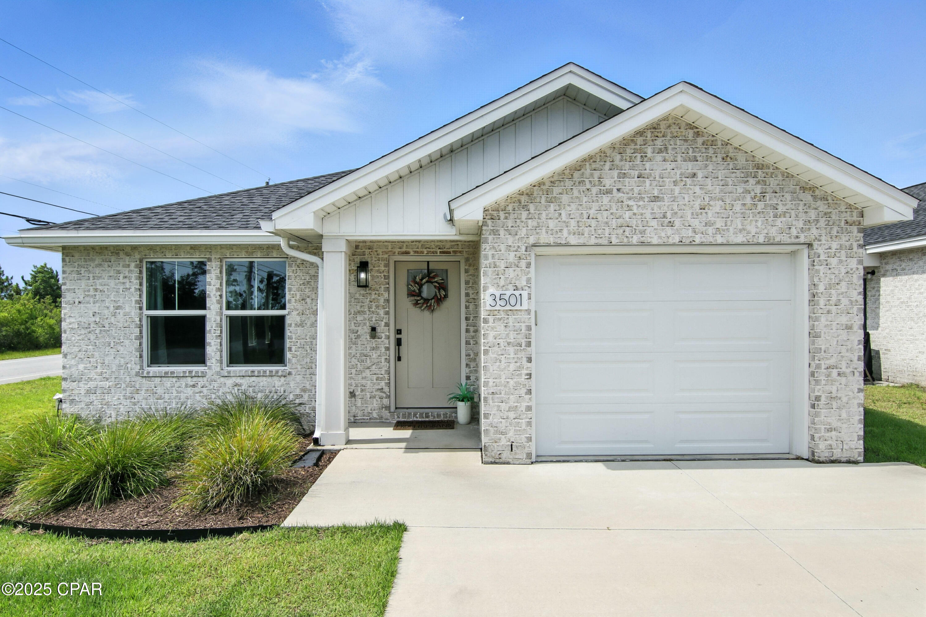 Property Photo: 3501 Mill Point Cove FL 32404
