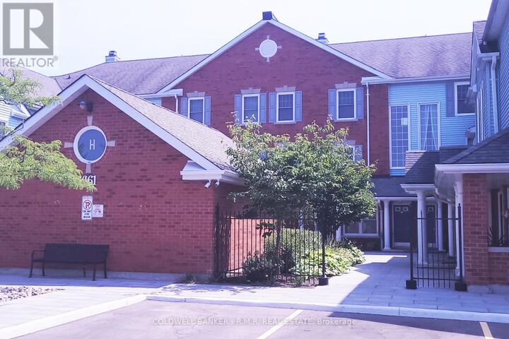 Property Photo:  1661 Nash Road H-11  ON L1E 1S8 