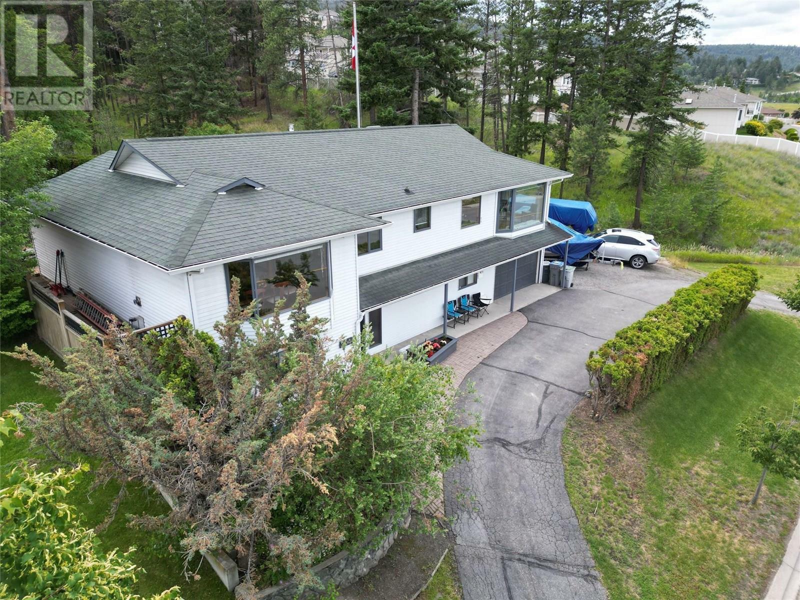 Photo de la propriété: 2044 Van Horne Drive BC V1S 1G3