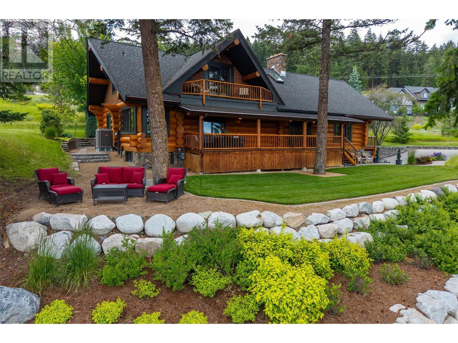 Photo de la propriété: 2094 High Schylea Drive BC V2E 1S2