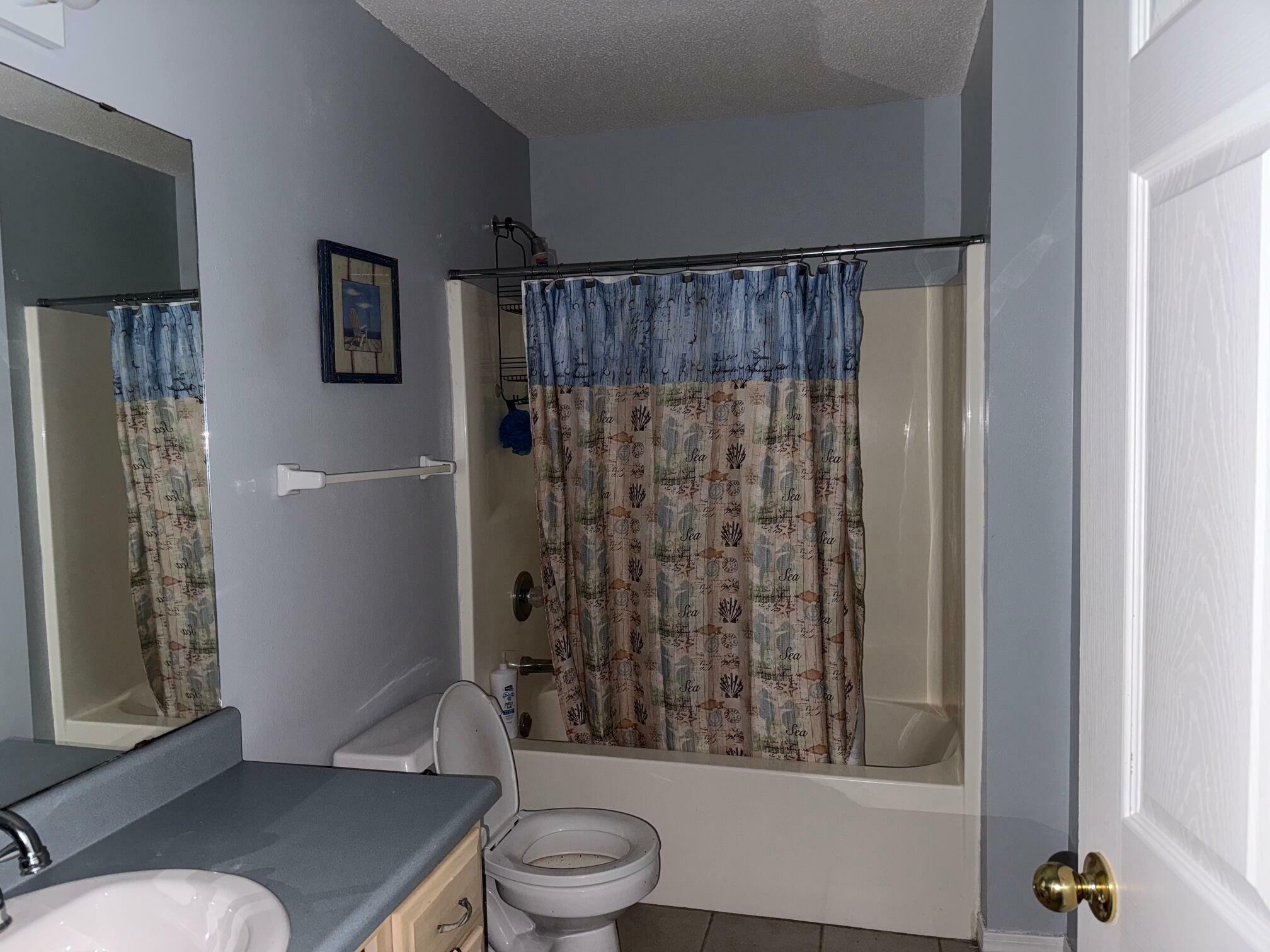 Property Photo: 375 Ridge Lake Road FL 32536