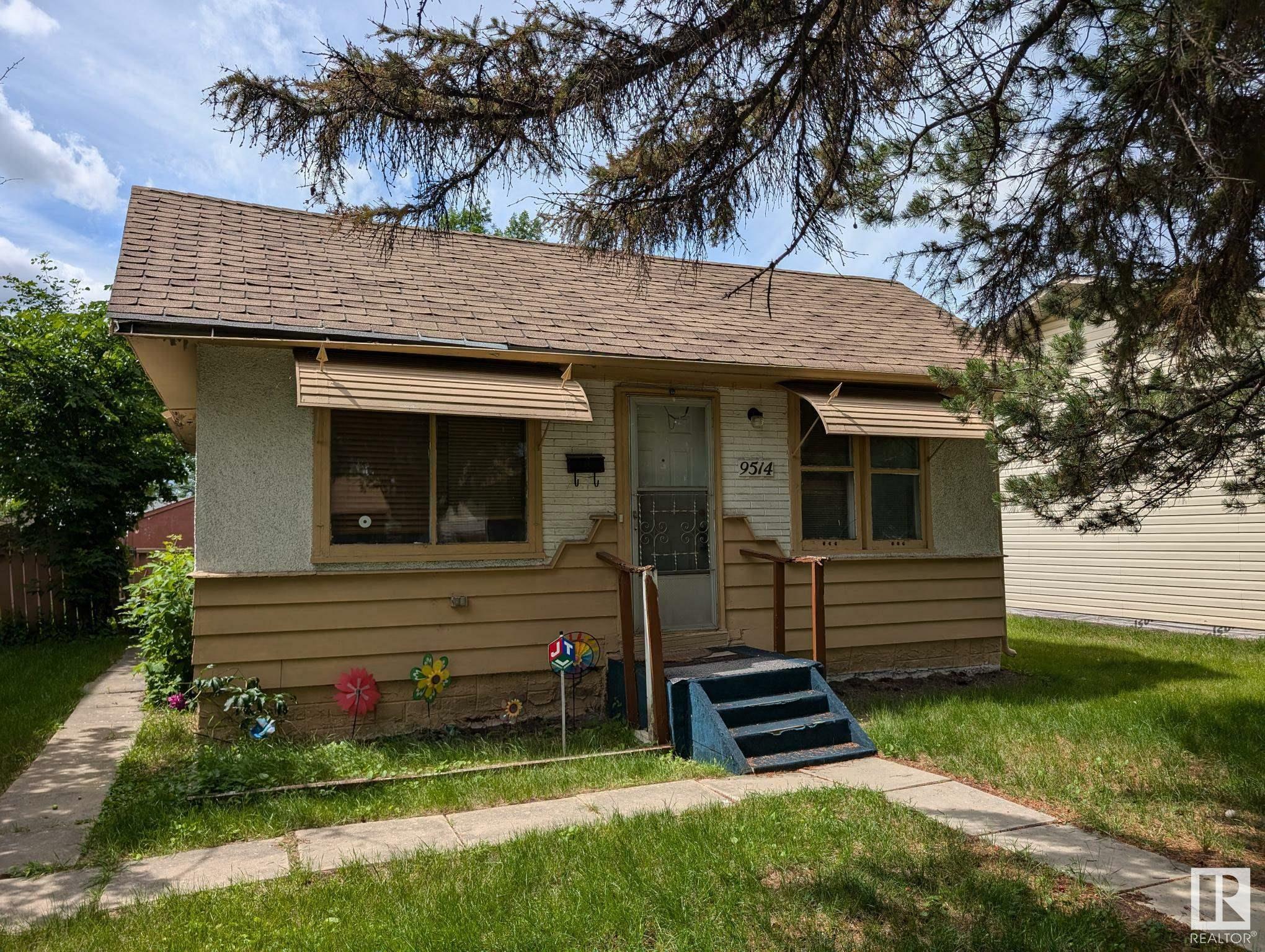 9514 154 Street NW  Edmonton AB T5P 2E9 photo