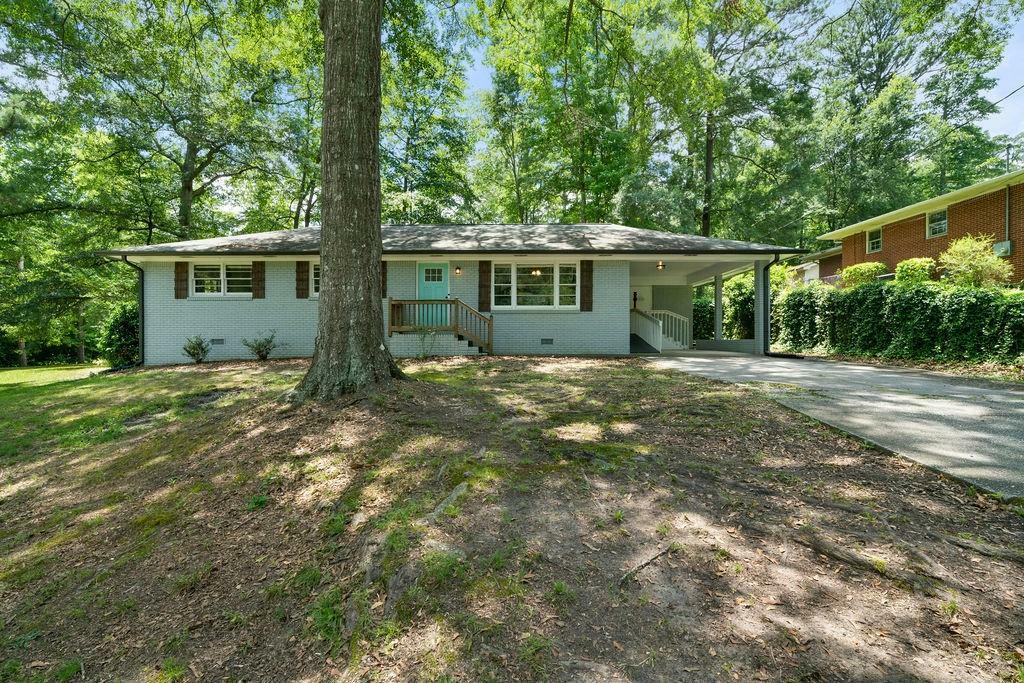Property Photo: 506 Bolijeri Boulevard GA 30180