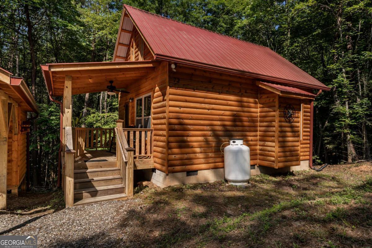 Property Photo: 72 Bentley Cove NC 28960