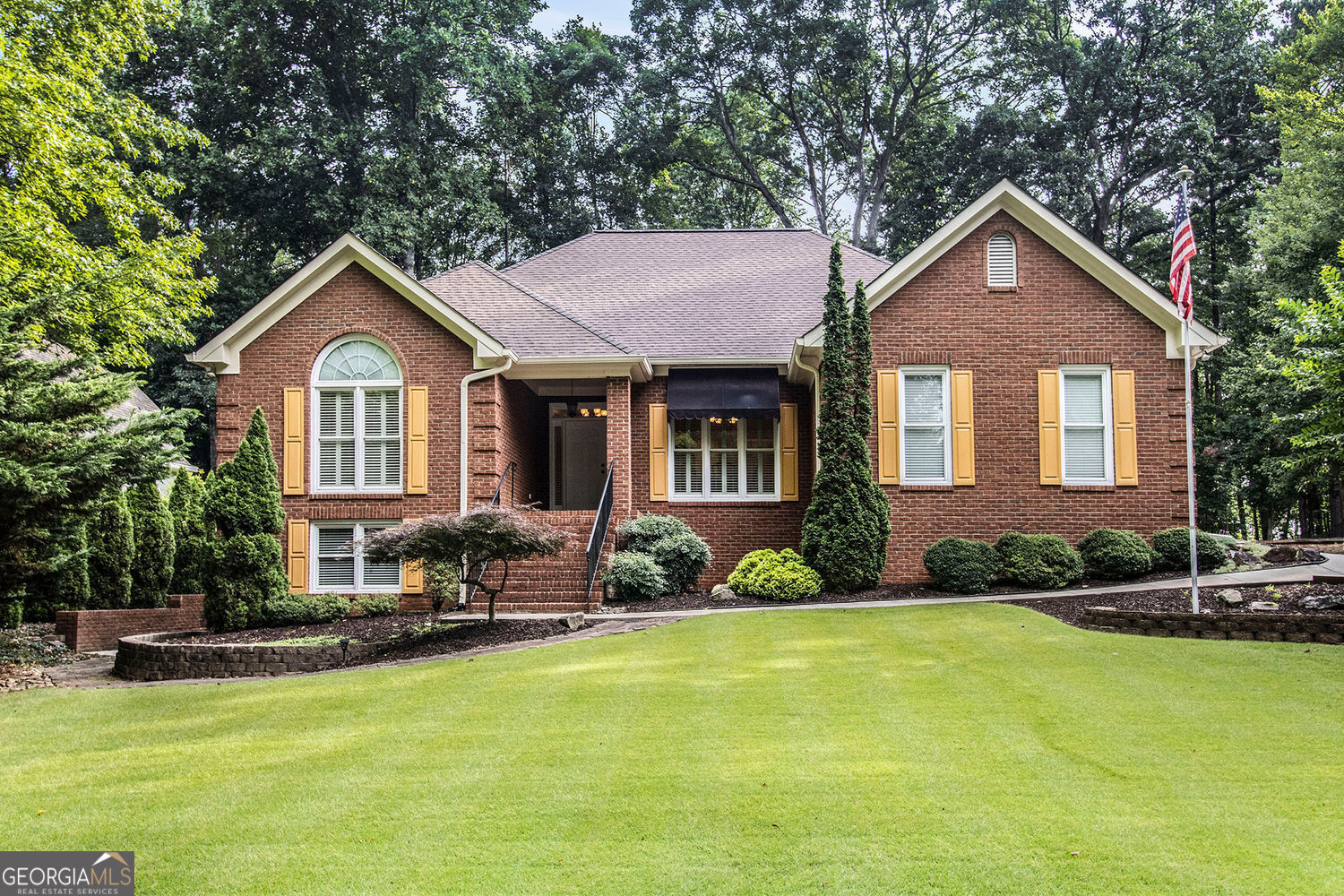 Property Photo: 2525 Fairview Drive GA 30041