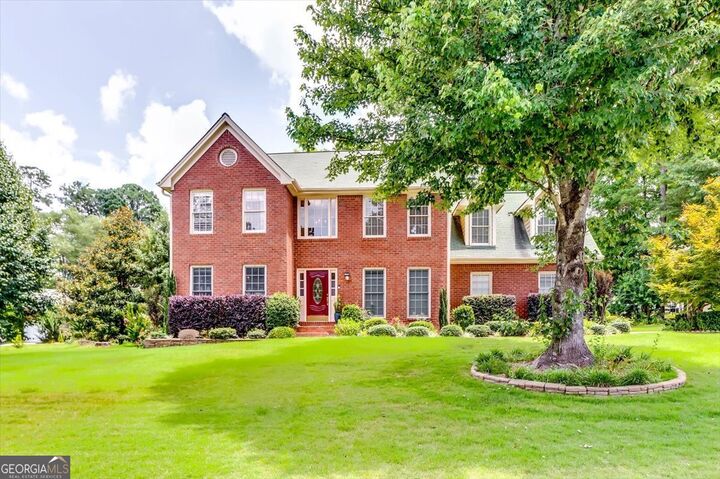 2209 Willow Crest Circle  Lawrenceville GA 30044 photo