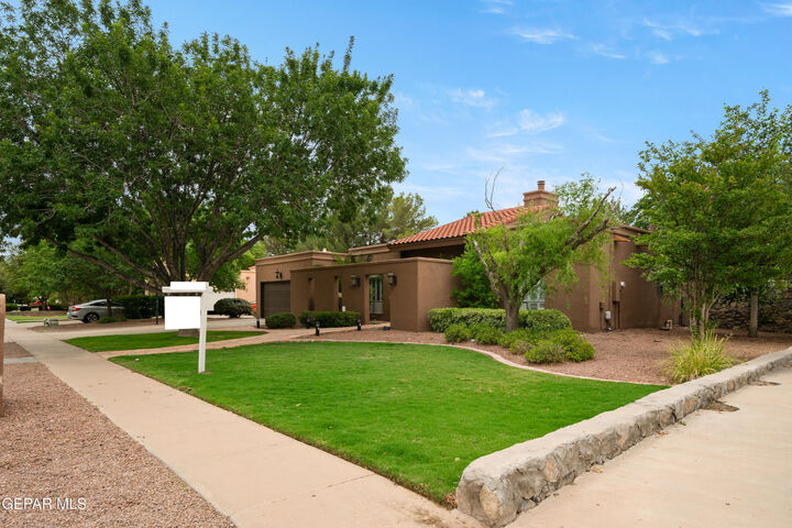 Property Photo: 640 Willow Glen Drive TX 79922