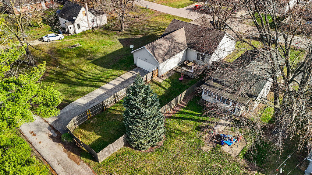 Property Photo: 321 S Park Street IN 46360