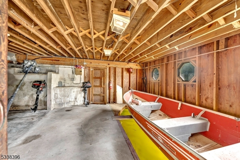 Property Photo: 148 Pine Tree Rd NJ 07403