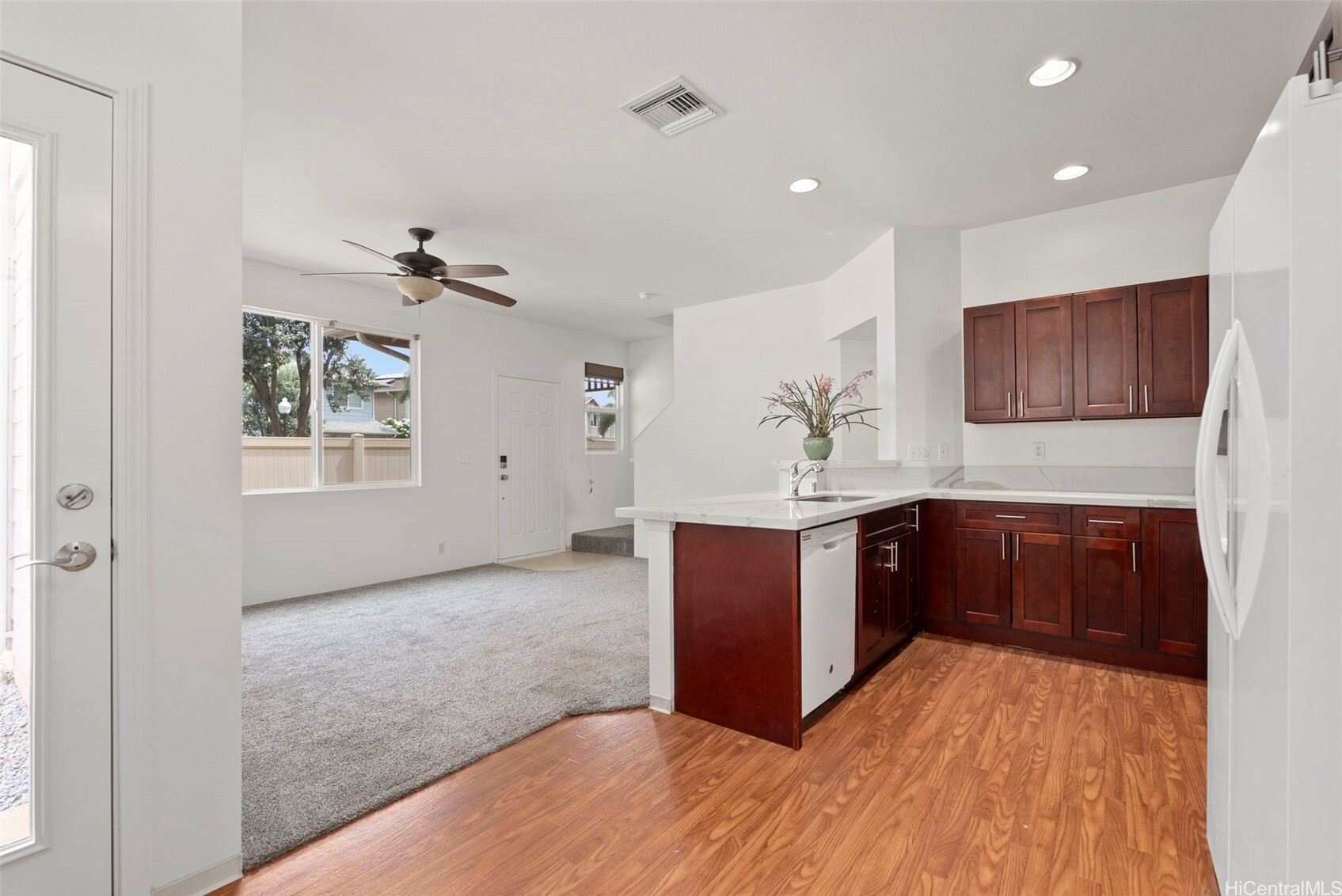 Property Photo: 91-1001 Keaunui Drive 97 HI 96706