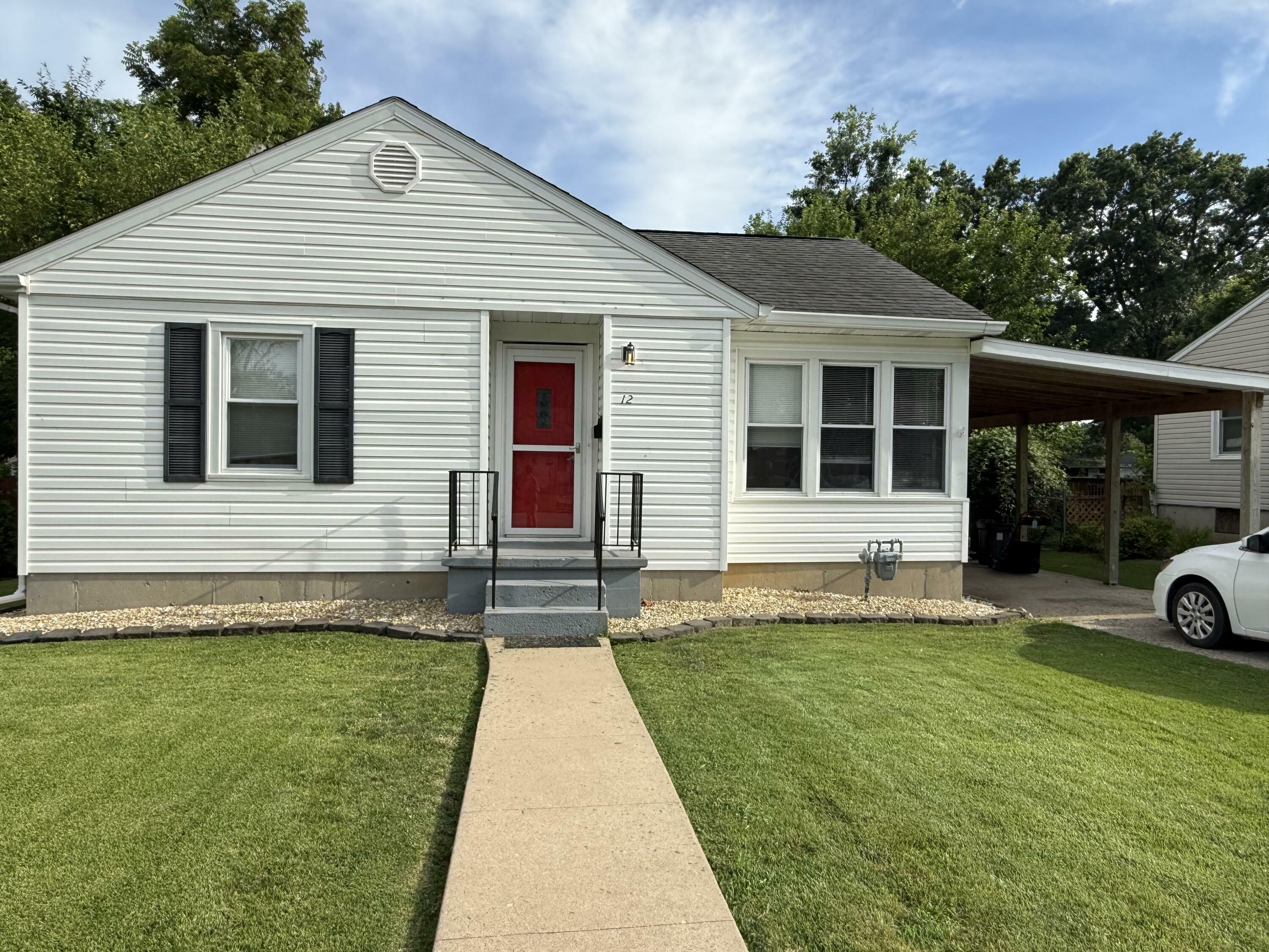 Property Photo: 12 Lakeside Place MO 65265