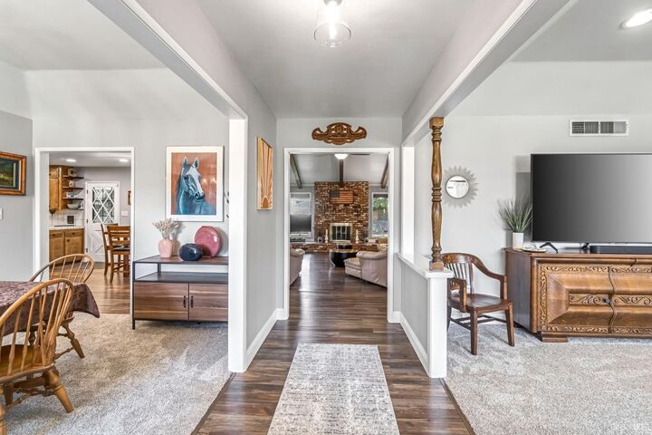 Property Photo:  2612 Aspen Street  CA 93230 