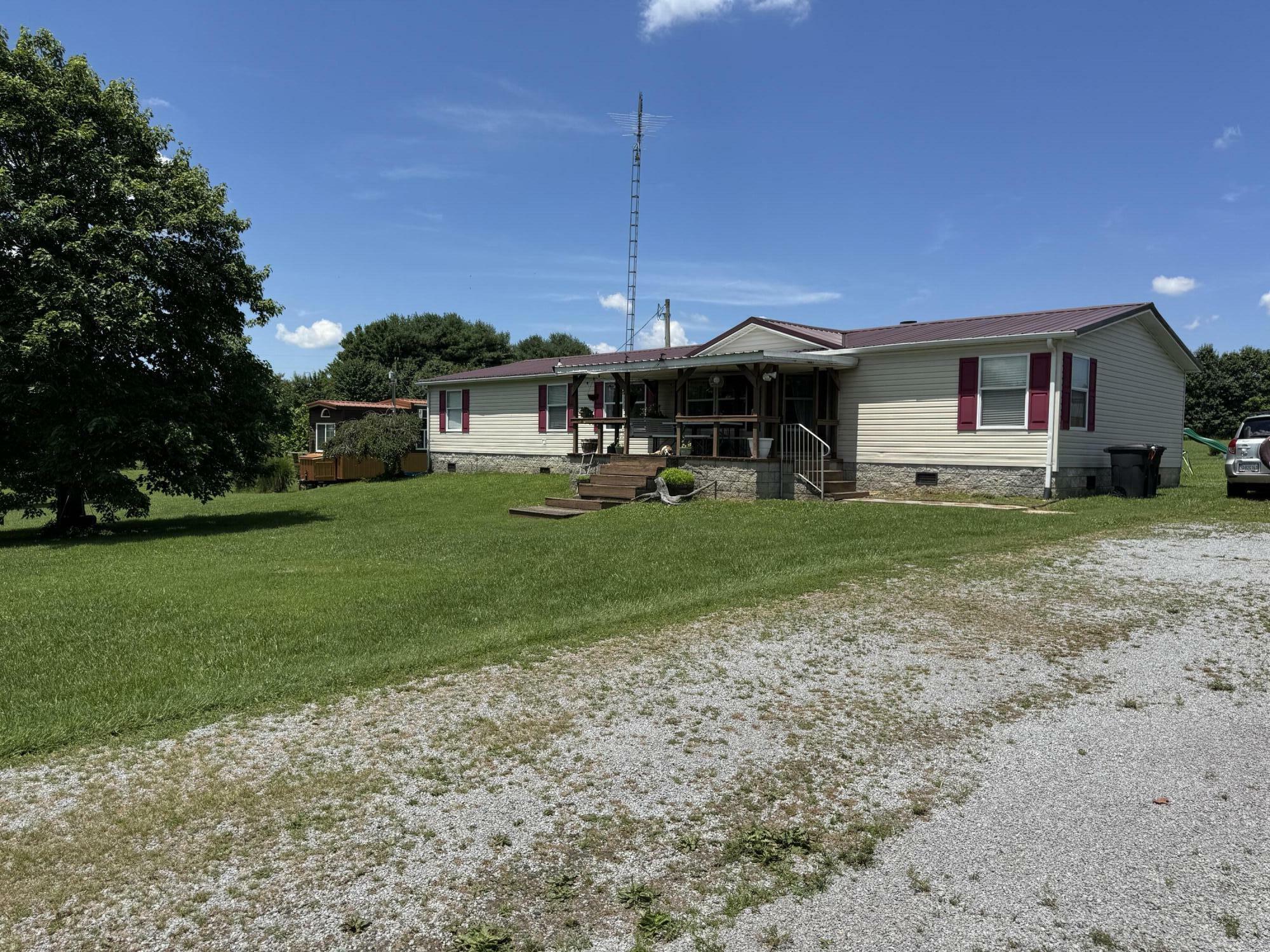 75 J D B Road  Russell Springs KY 42642 photo