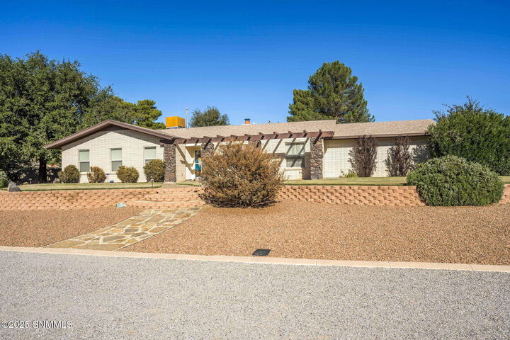 Property Photo: 3014 Broadmoor Drive NM 88001