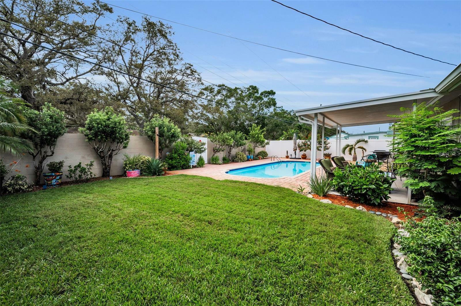 Property Photo: 11236 116th Street FL 33778