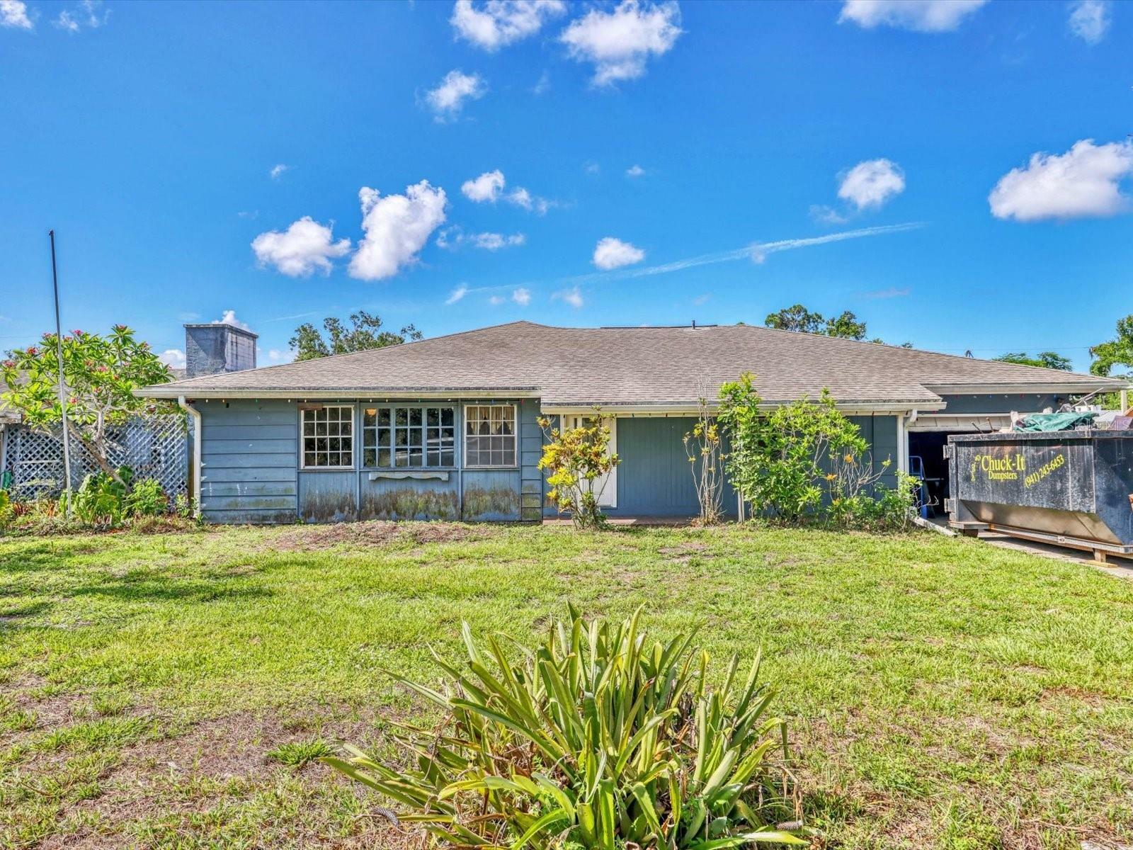 Property Photo: 2818 Olympic Street FL 34231