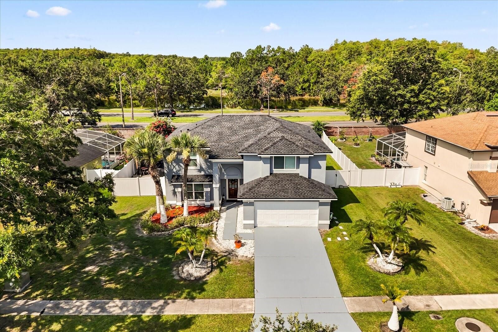 Property Photo:  14524 Huntingfield Drive  FL 32824