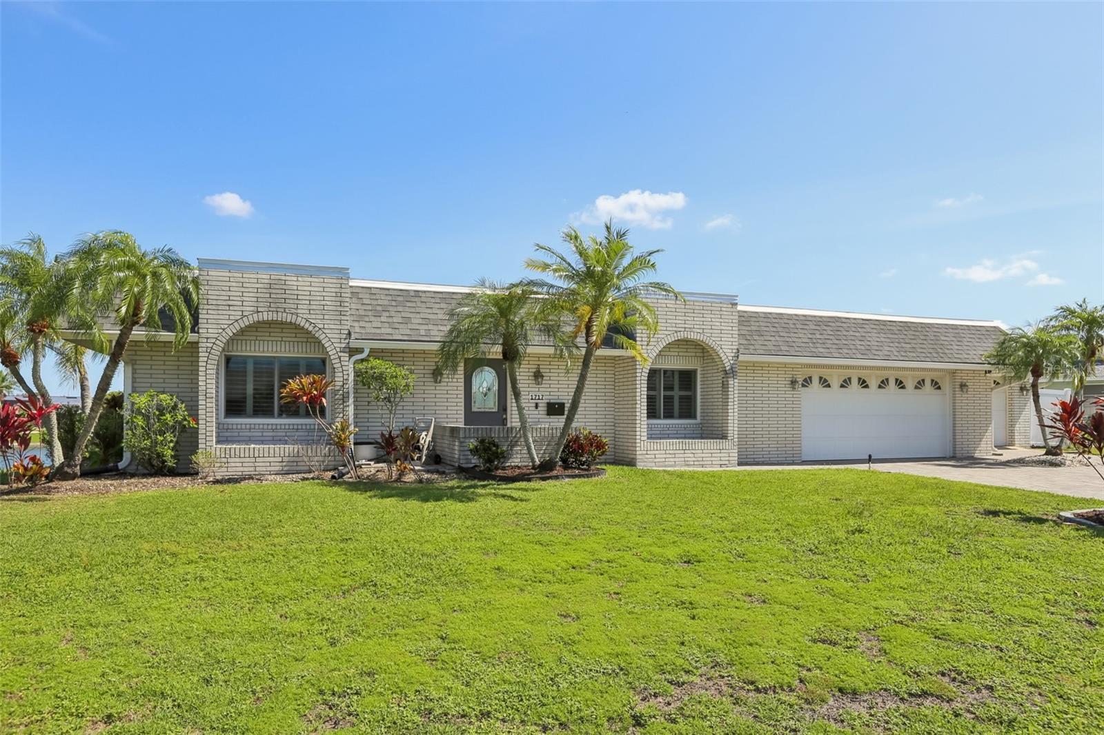 1717 Danbury Drive  Sun City Center FL 33573 photo