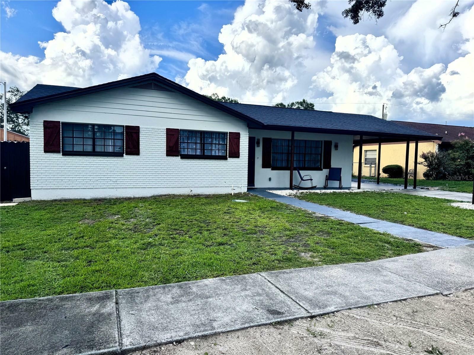 2509 Thornbrook Place  Tampa FL 33618 photo
