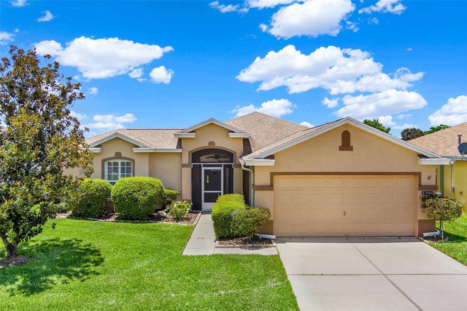 Property Photo: 4244 Windchime Lane FL 33811