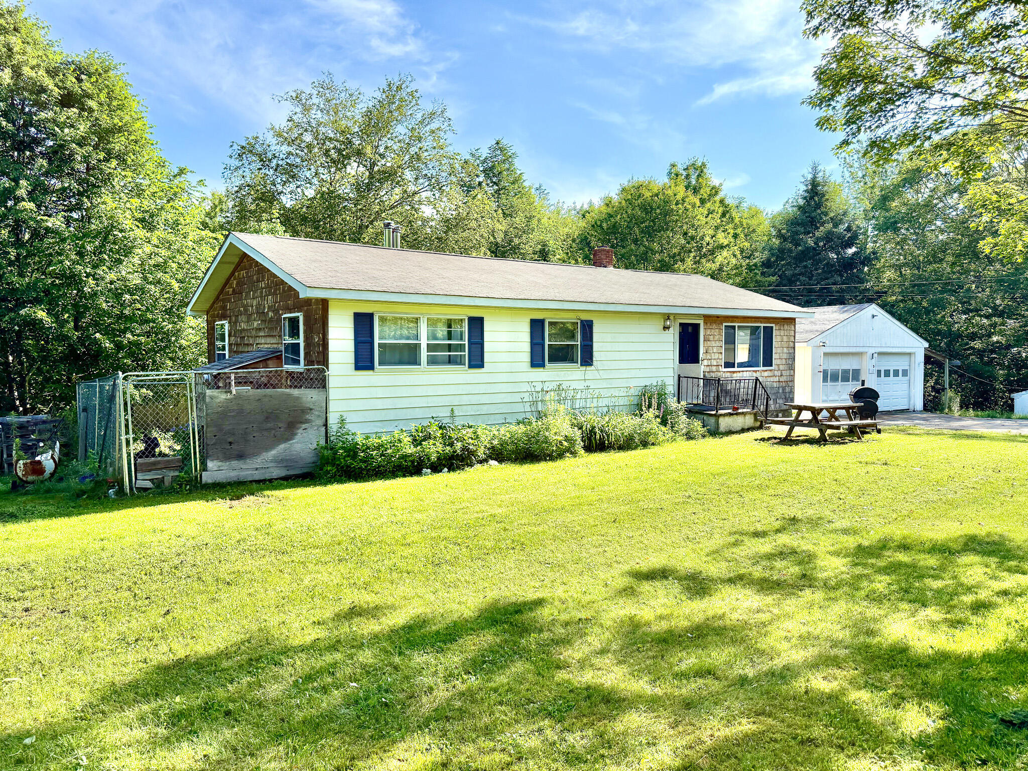 Property Photo: 520 West Shore Road ME 04677