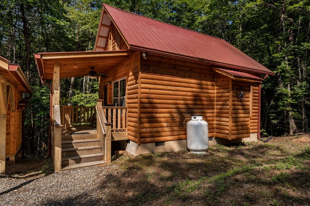 Property Photo: 72 Bentley Cove NC 28960
