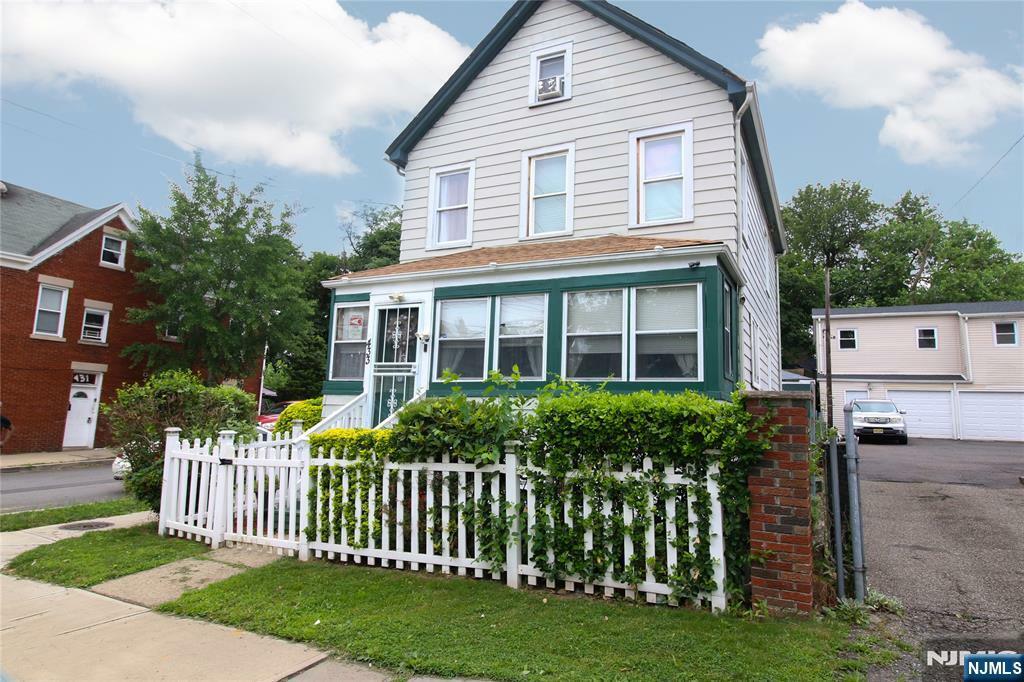 Property Photo:  433 Highland Avenue  NJ 07055 
