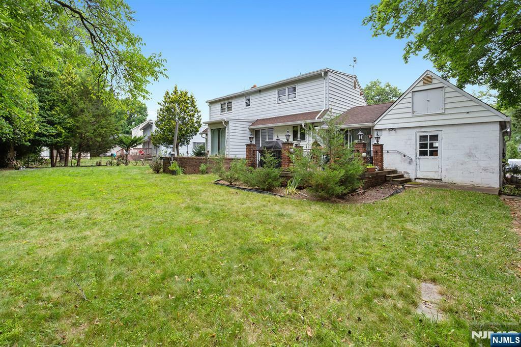 Property Photo: 7 Burton Place NJ 07626