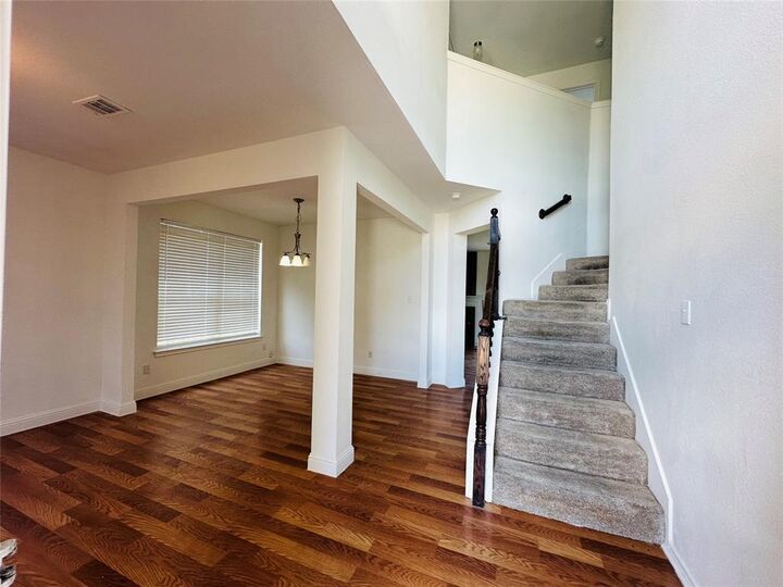 Property Photo: 5903 Naravista Drive TX 75249