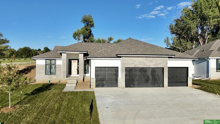 Property Photo: 11007 S 98th Street NE 68046