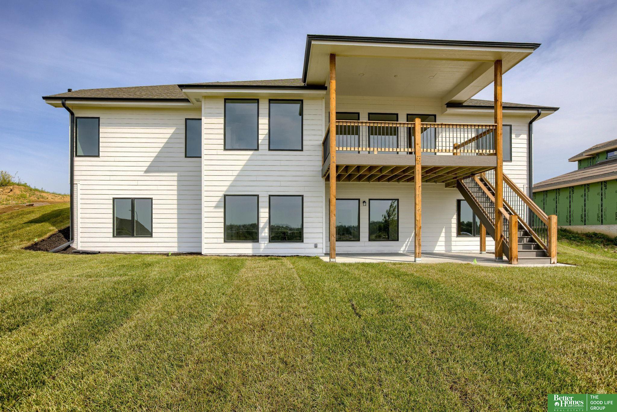 Property Photo:  11007 S 98th Street  NE 68046 