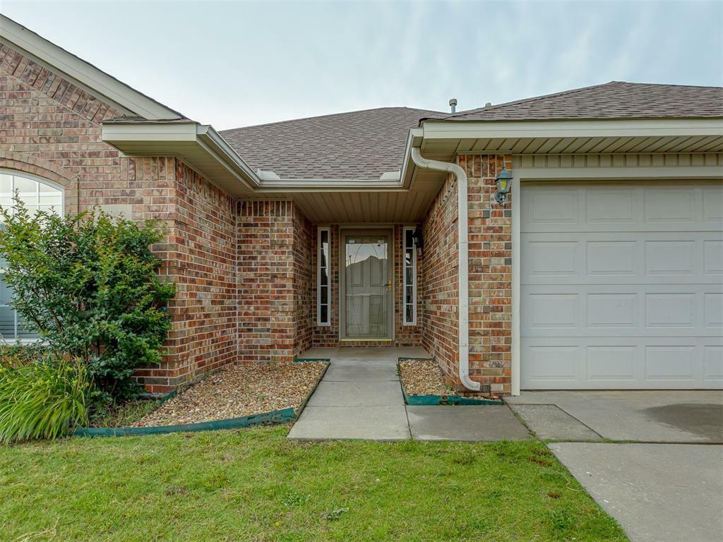 Property Photo: 4513 SE 79th Terrace OK 73135