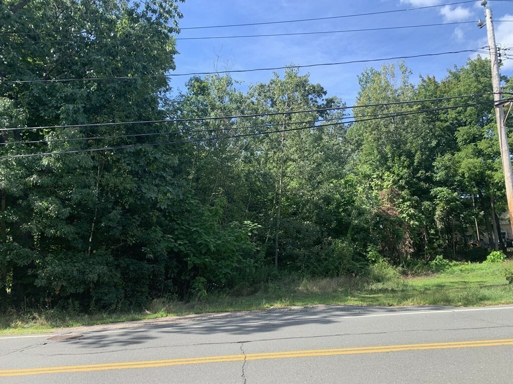 Property Photo: 141 Point Grove Road MA 01077
