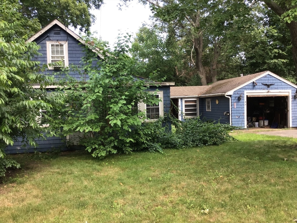 Property Photo: 45 Goodale St MA 01960