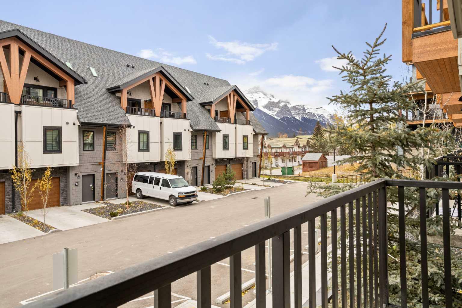 Property Photo:  1717A Mountain Avenue 109  AB T1W 2W1 