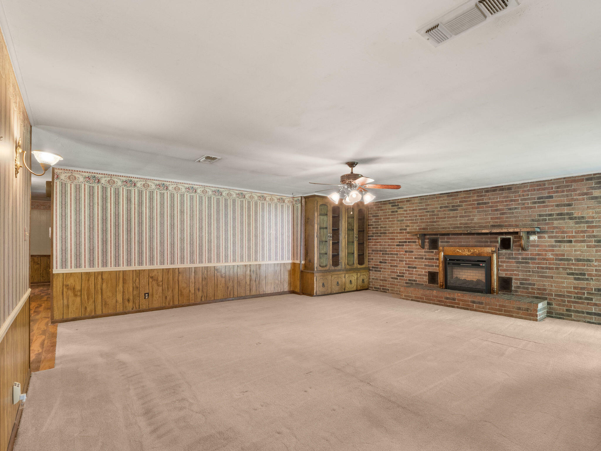 Property Photo:  4450 Camp Baker Rd  LA 71446 