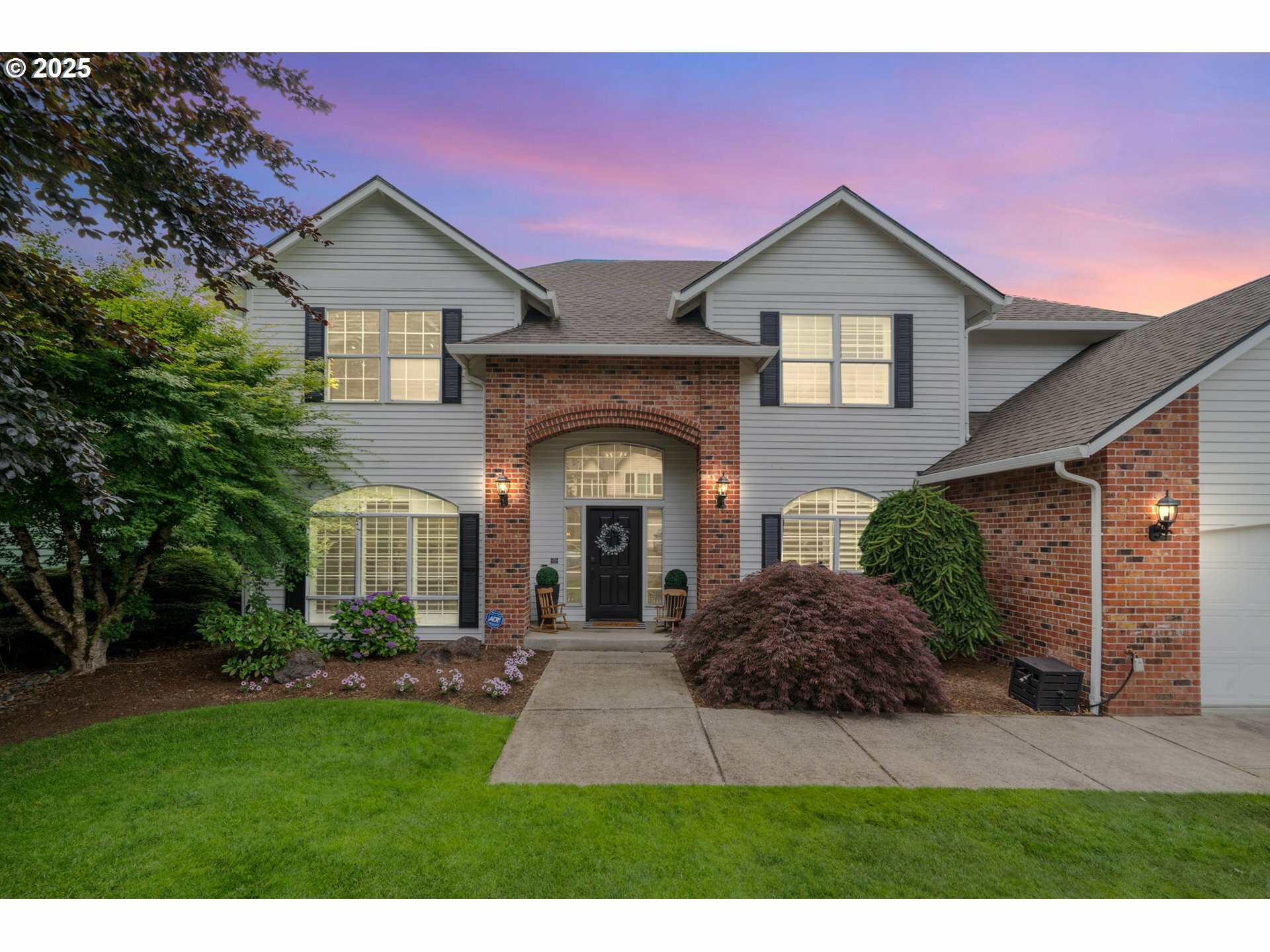 Property Photo:  13610 NW 47th Ave  WA 98685 