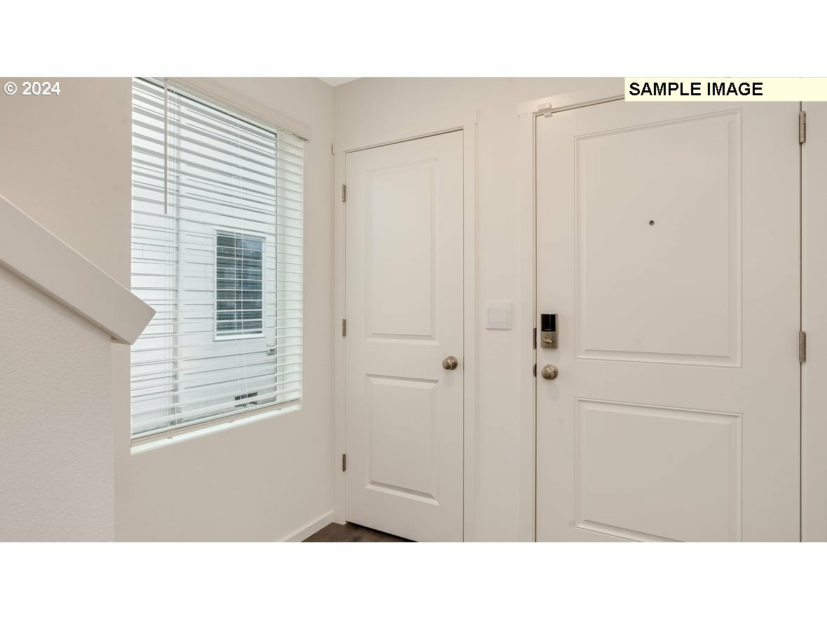 Property Photo: 5408 NE 66th Pl WA 98661