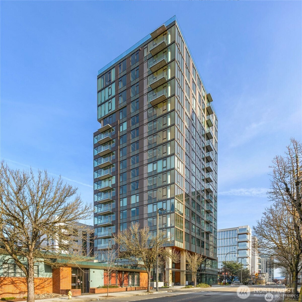 Property Photo:  10232 NE 10th Street 301  WA 98004 