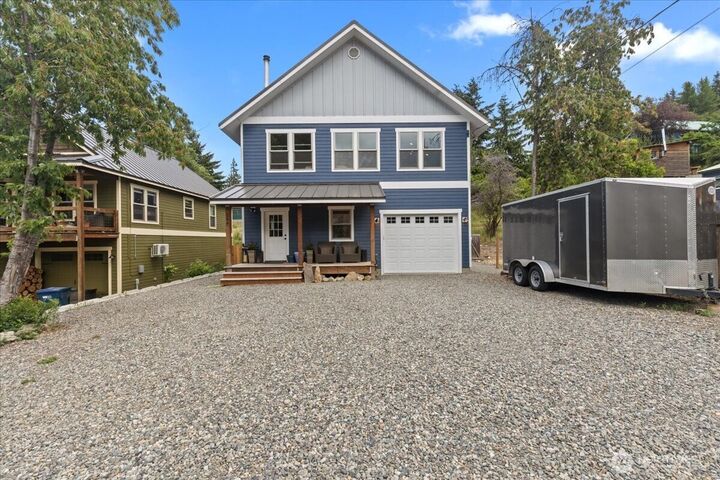 206 W Montana Avenue  Roslyn WA 98941 photo