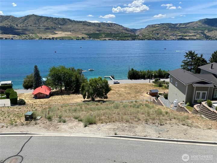 122  Mayer Drive  Chelan WA 98816 photo