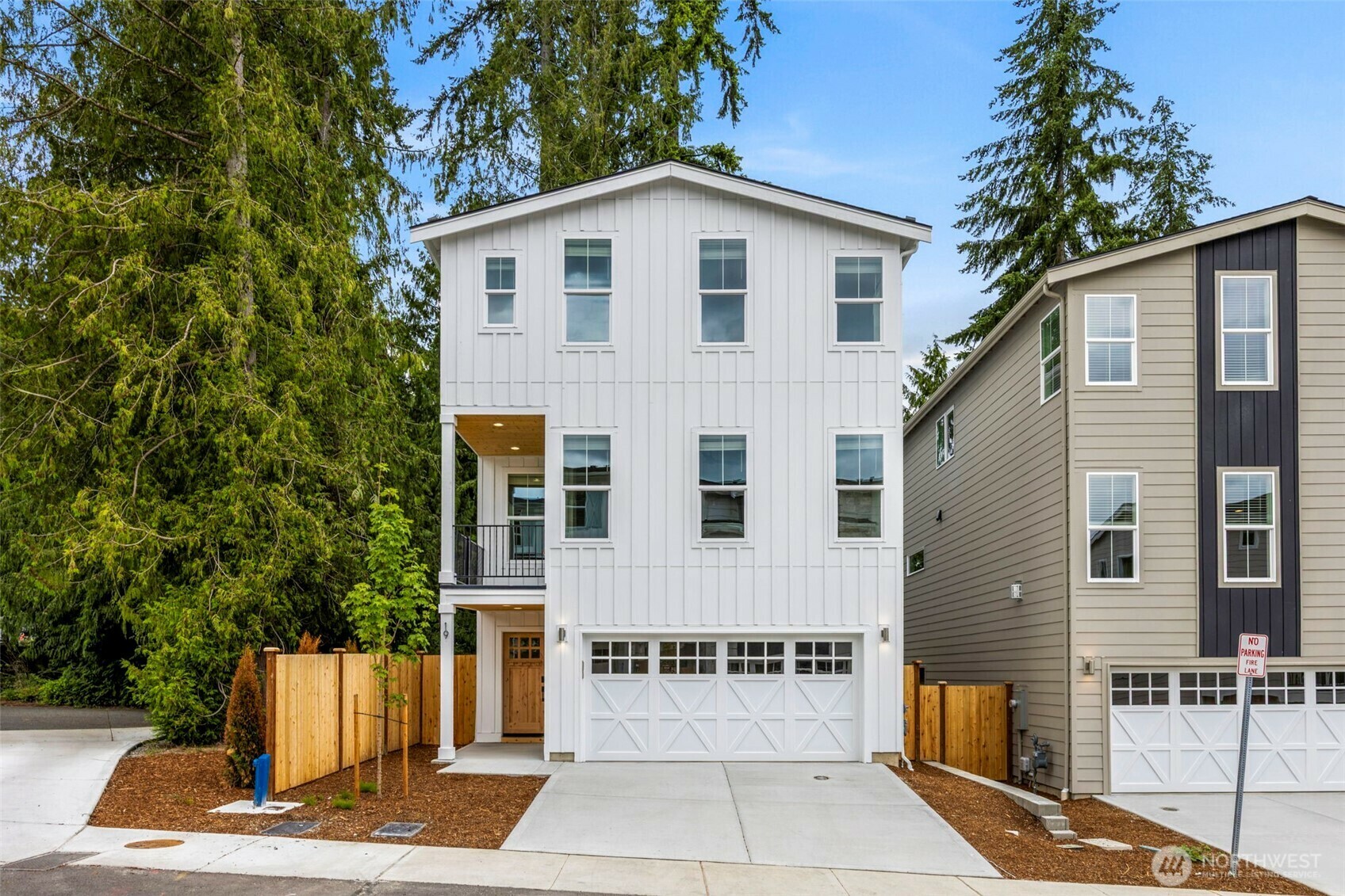 Property Photo: 9 160th Street SE WA 98012