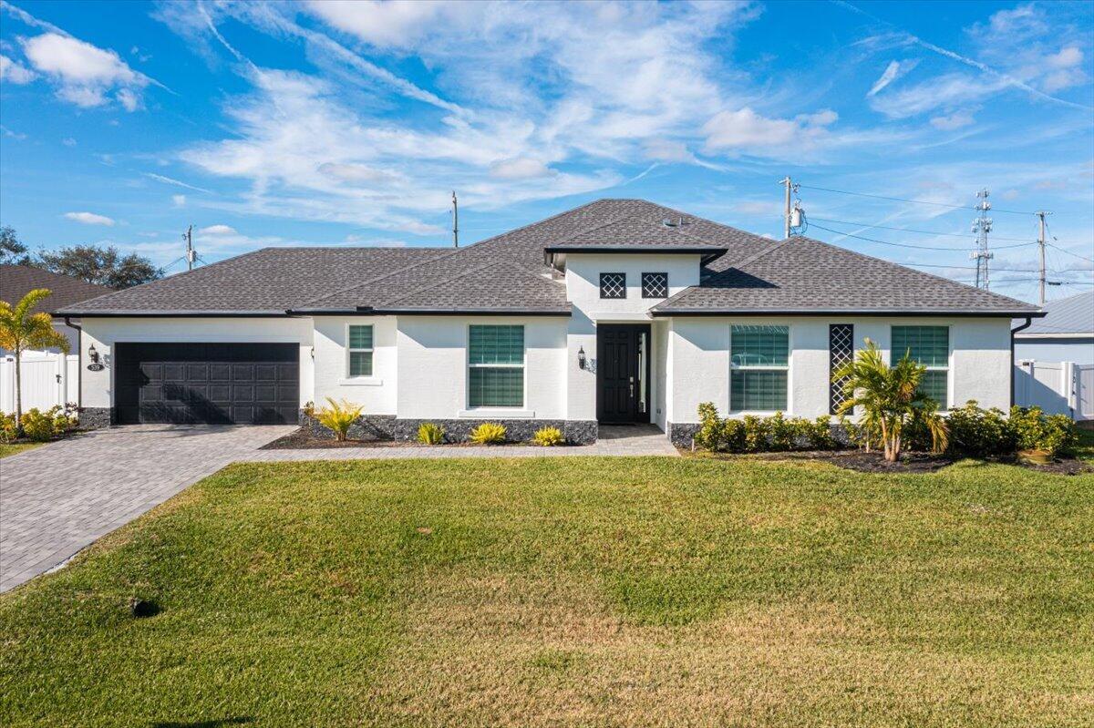 Property Photo:  539 SW Bradshaw Circle  FL 34953 