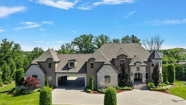 Property Photo: 1988 Christenbury Court MI 48306