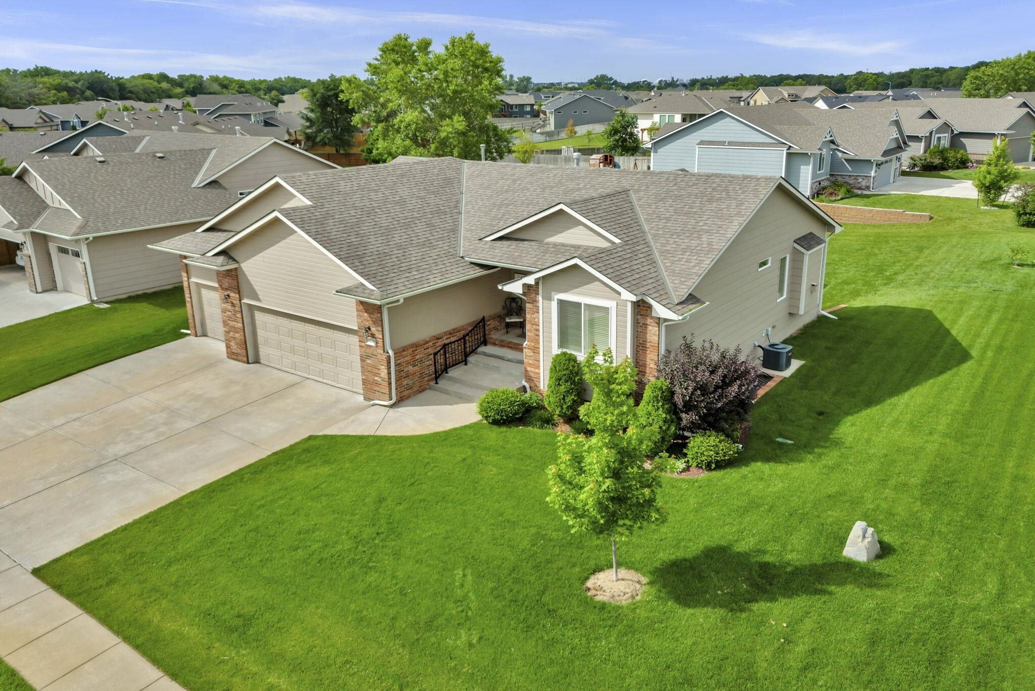 4939 N Marblefalls St  Wichita KS 67219 photo
