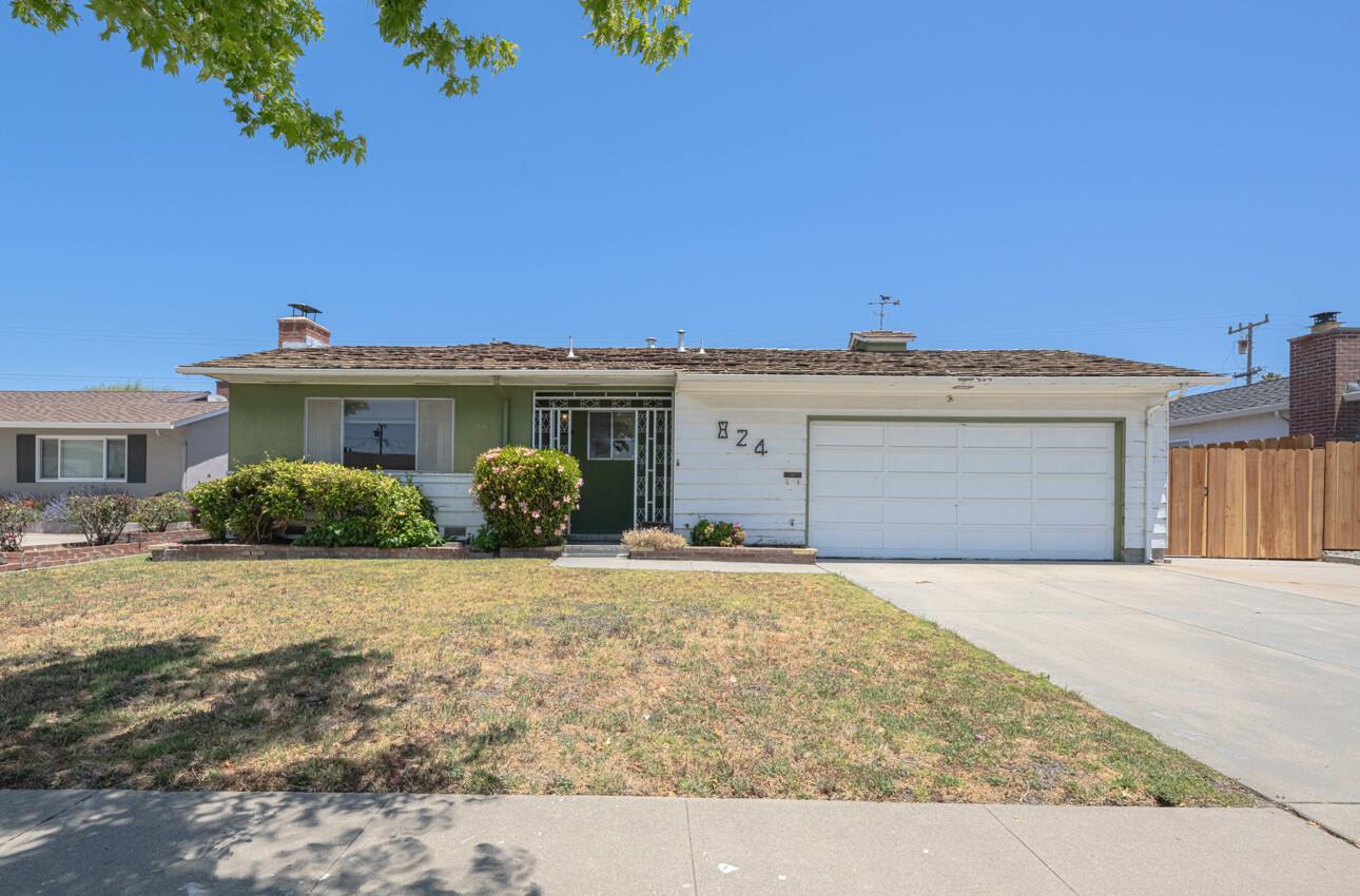 824 Fairfax Drive  Salinas CA 93901 photo