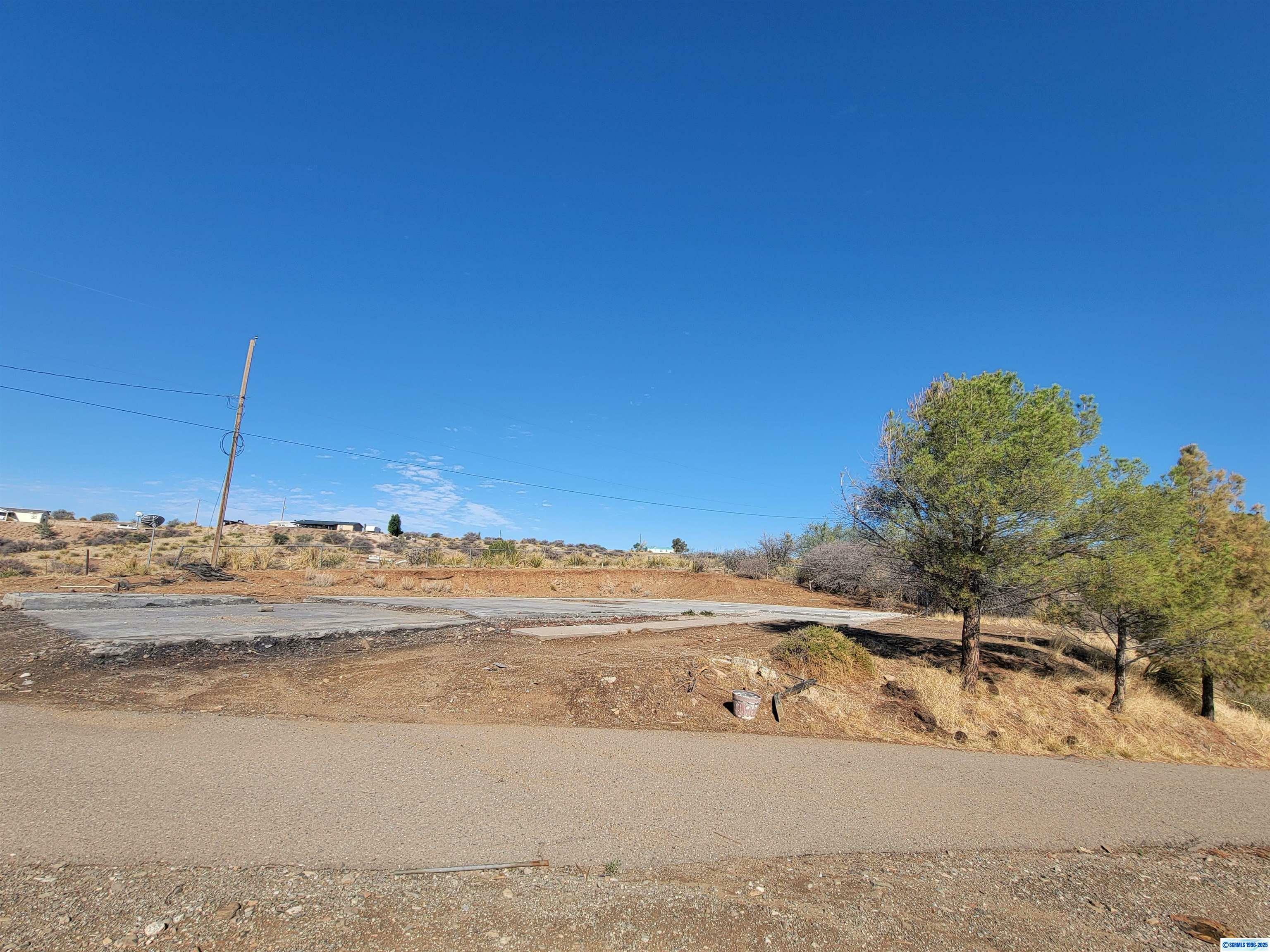 Property Photo:  471 Lance Drive  NM 88061 