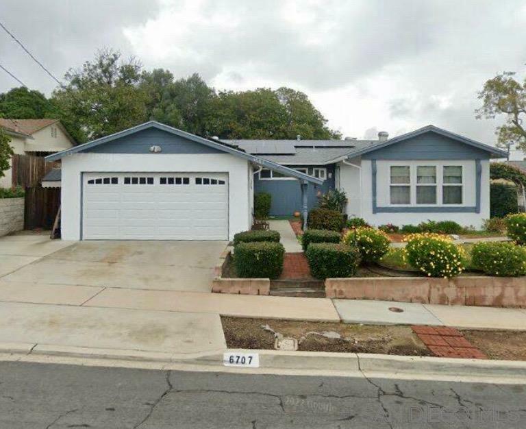 Property Photo:  6707 Mineral Dr  CA 92119 