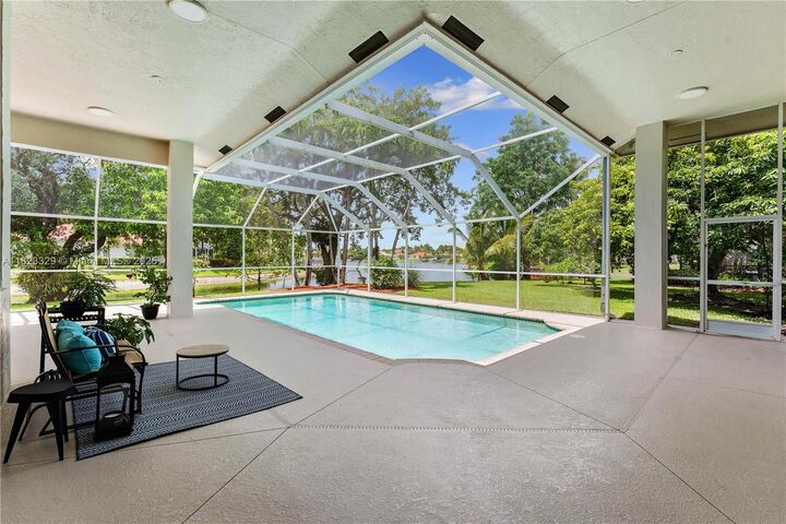 12180 NW 10th St  Coral Springs FL 33071 photo